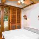 Hotel Online Marketing Strategy With Content Ideas